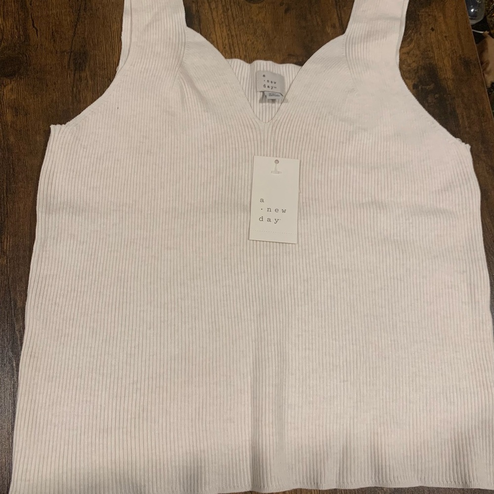 A New Day Women's White Ribbed Tank Top
